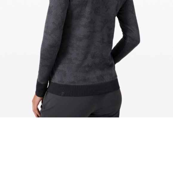 Lululemon - Picture 2 of 4